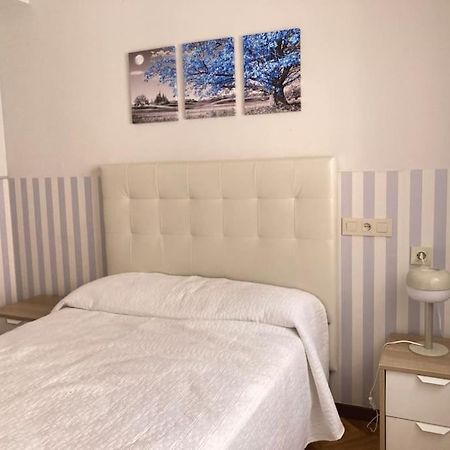 Centrico Apartamento De 2 Habitaciones By Bebalmy Oviedo Ngoại thất bức ảnh